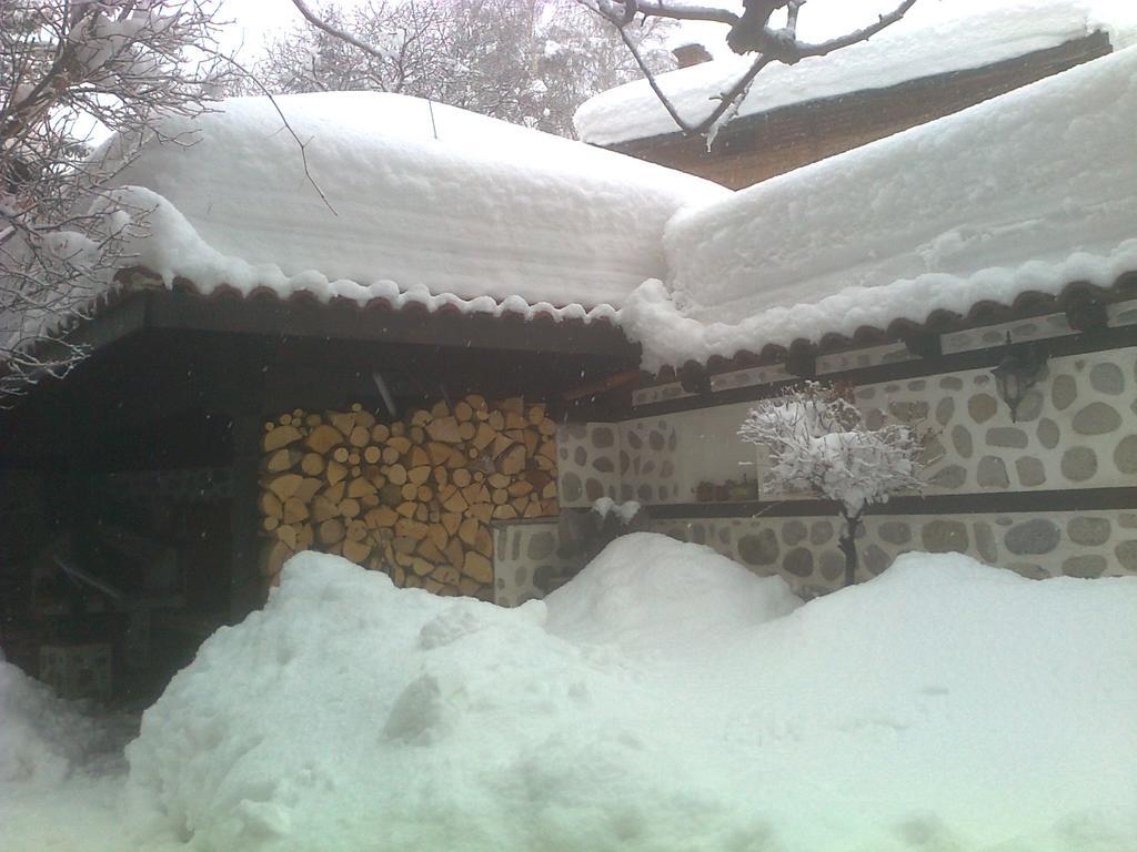 Къща За Гости Типик Bansko Zewnętrze zdjęcie